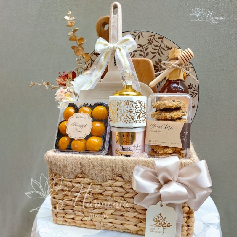 

Hampers Lebaran Parsel Premium ~ Mafaza Rustic by Harmonia Things