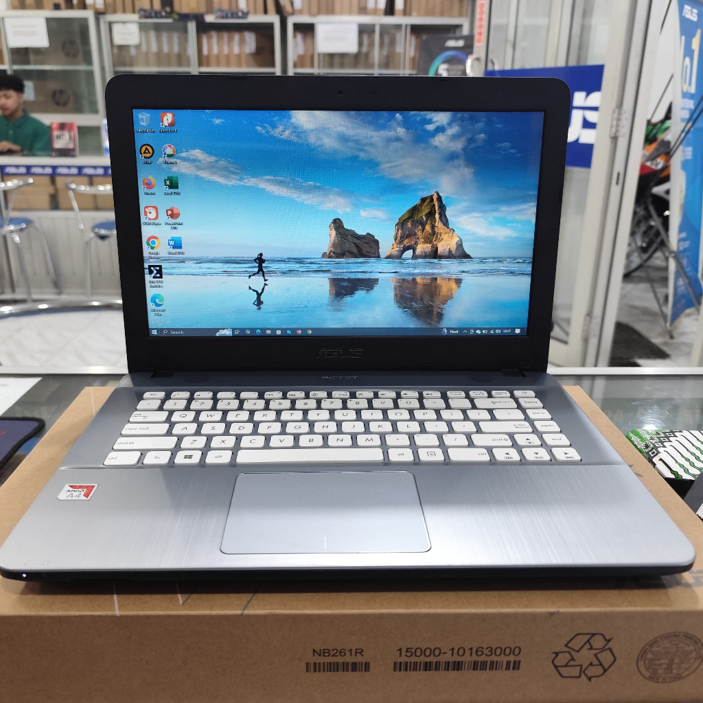 Laptop Asus X441B AMD A4 RAM 4GB HDD 1TB Layar 14" Windows 10 1jutaan Garansi Siap Pakai