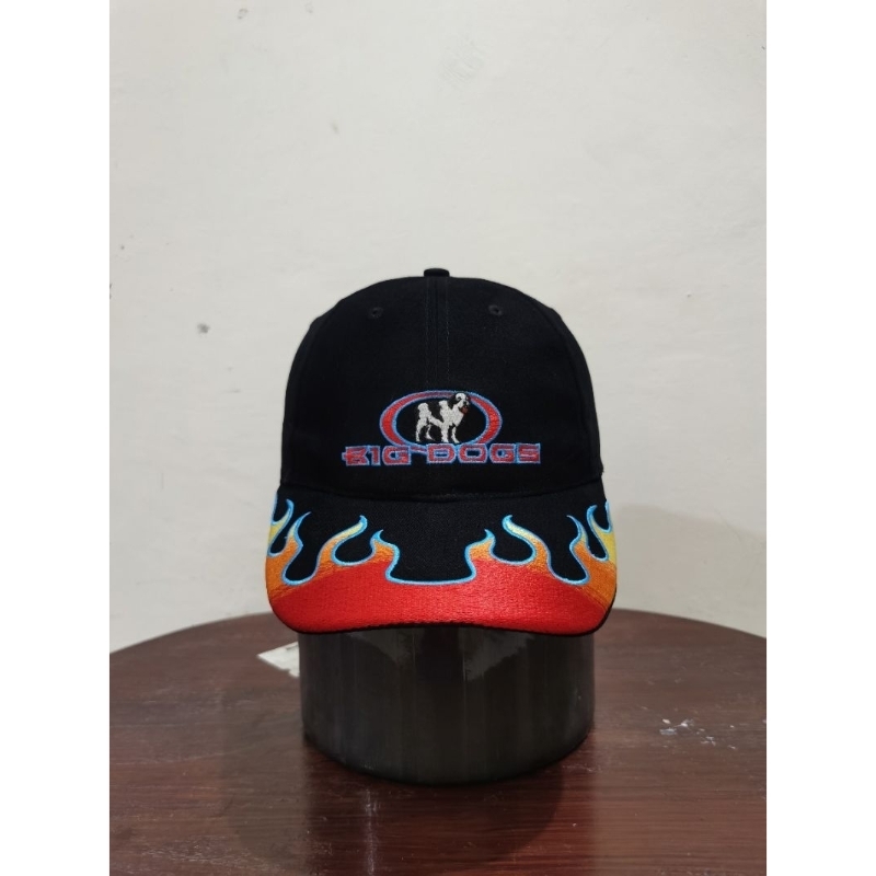 topi flame big dogs