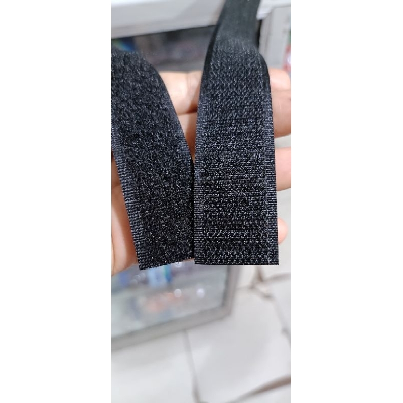 1 m perekat Velcro ukuran 2.5 cm/ perekat kain
