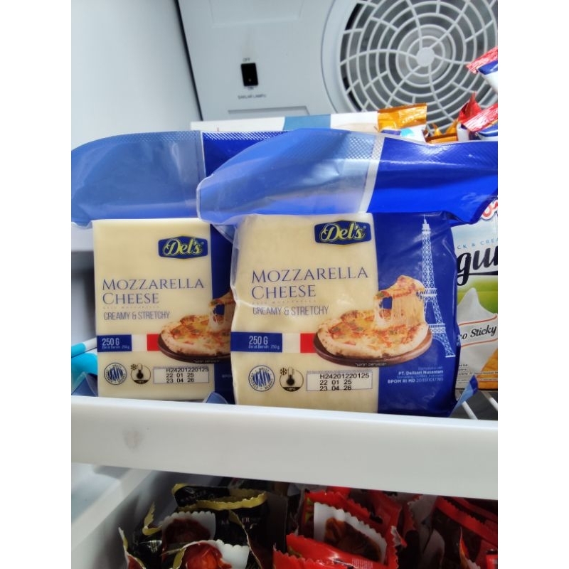 

Del's Keju Mozzarella 250GR