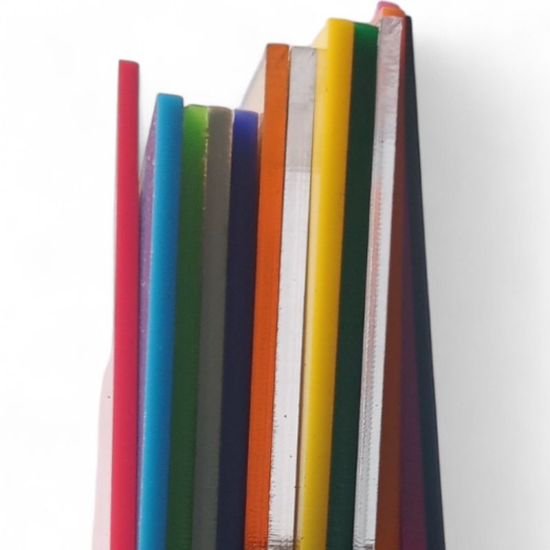 

akrilik bening akrilik warna 15 cm x 25 cm tebal 2 mm