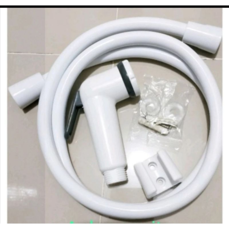 Jet shower plastik murah bagus / jet shower plastik putih kamar mandi