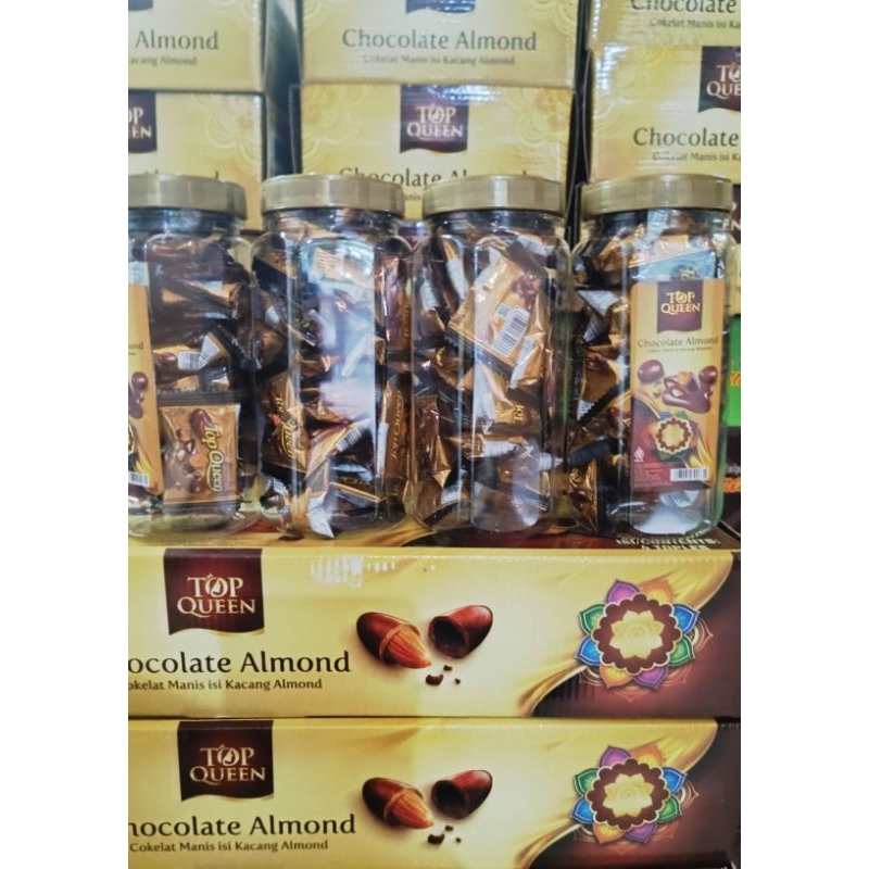 

Coklat Kacang Almond Top Queen