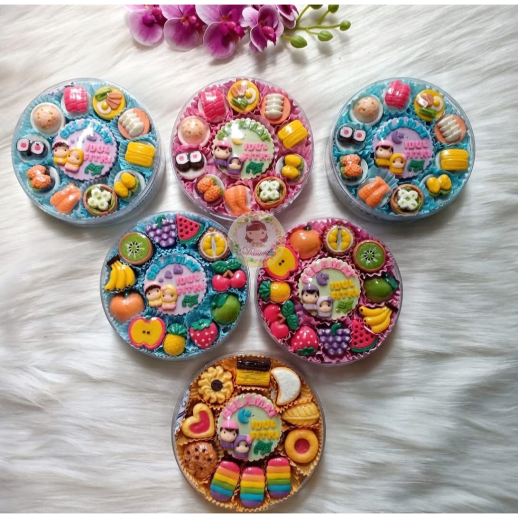 

.IF01. CTB Coklat Tema Lebaran Karakter Foods sushi roti kue kering ( DS bgr)