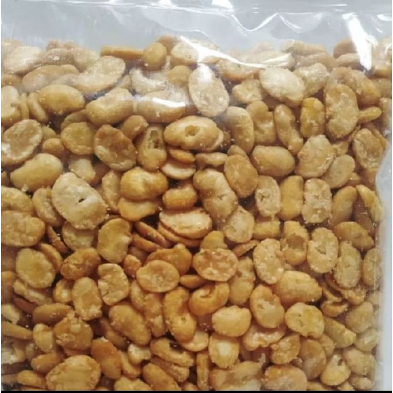 

kacang koro pedas/original kupas 250gr/500gr