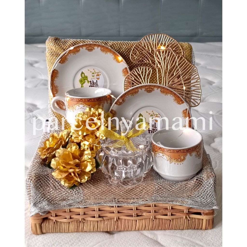 

PARSEL LEBARAN / PARSEL IDUL FITRI / HAMPERS LEBARAN / HAMPERS IDUL ADHA / HADIAH IDUL FITRI / EID MUBARAK