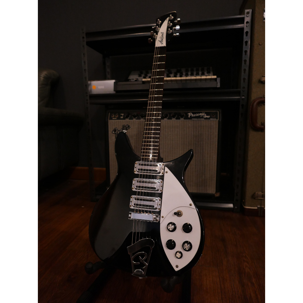 Aria Pro II - RG750B - John Lennon Black - 1978-80 - Rickenbacker Guitar | RG-750B