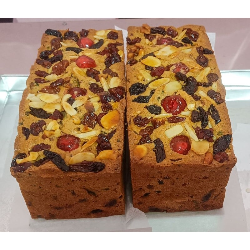 

ENGLISH FRUIT CAKE VERSI HALAL TANPA RUM
