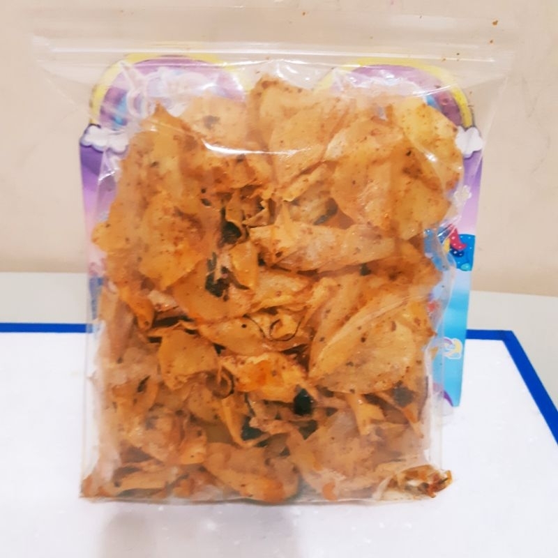 

Keripik Singkong Pedas Daun Jeruk