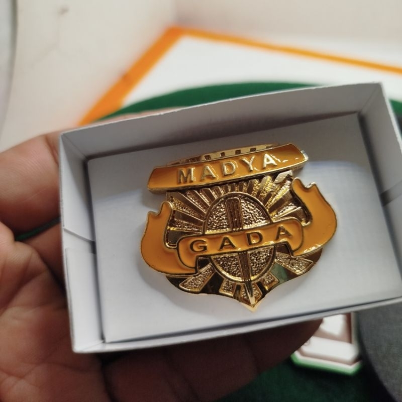 pin gada madya terbaru/wing pin gada madya magnet