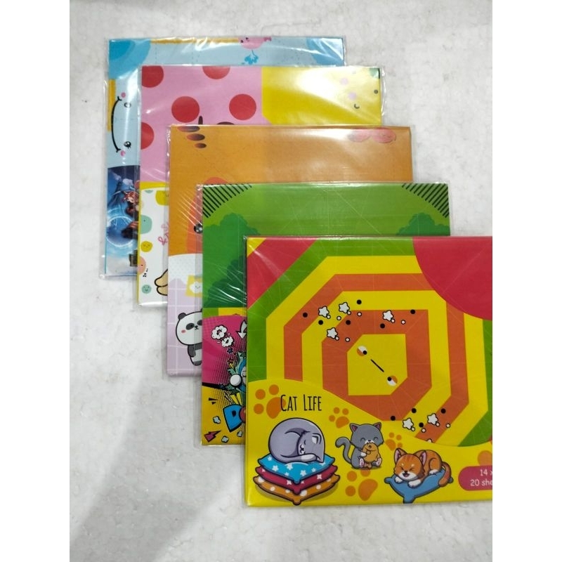 

ORIGAMI 14 X 14 POLOS WARNA MERK KIKY ORIGAMI WARNA ORIGAMI POLOS ALAT PRAKARYA BAHAN HIASAN ALAT DEKORASI