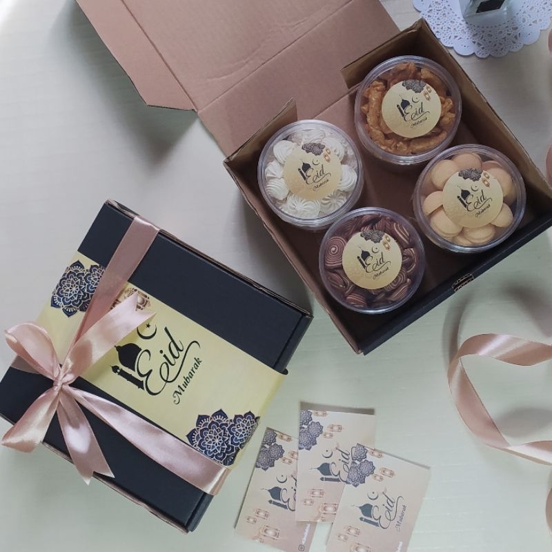 

Hampers Cookies 4 Jar / Hampers Lebaran Idul Fitri