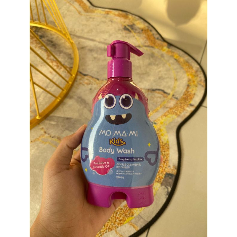 Momami Body Wash Raspaberry Vanilla