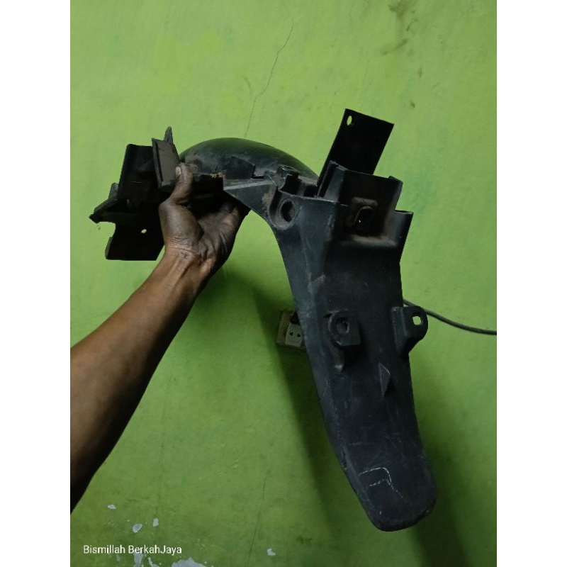 Spakbor Belakang Supra x 125 Ori Copotan