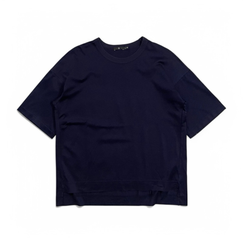 Kaos uniqlo / uniqlo oversize / tshirt uniqlo