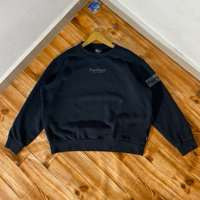 CREWNECK PENFIELD HITAM SECOND