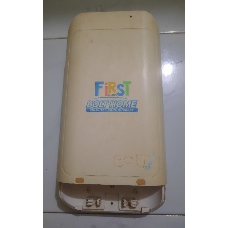 OUTDOOR FIRST BOLT HOME