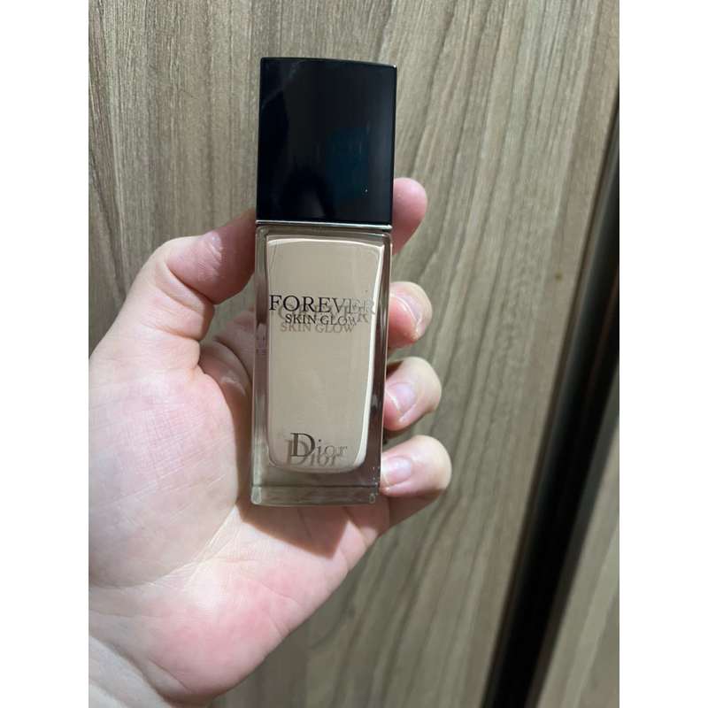 preloved foundation dior forever skin glow shade 0.5N