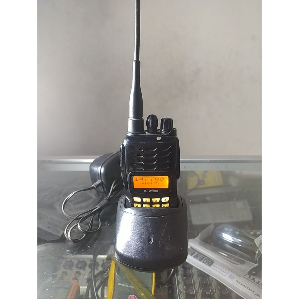 HT ALINCO DJ W500  dual band Jepang