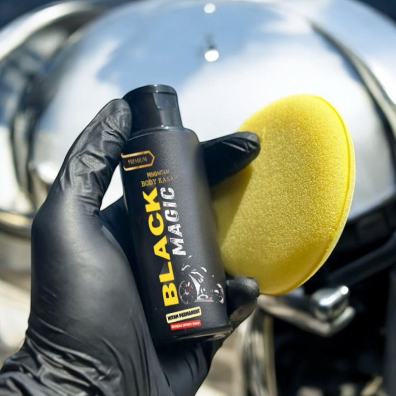 Black Magic Penghitam Body Kasar 100ml - Penghitam Body Motor dan Mobil by GLOSSKINS
