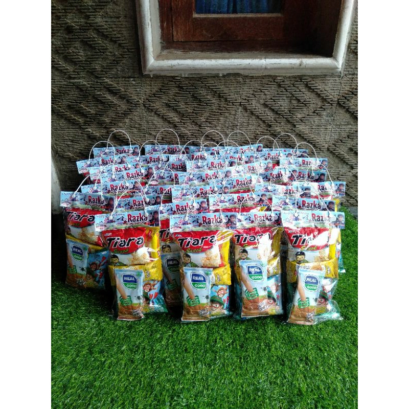 

Paket snack ulang tahun anak