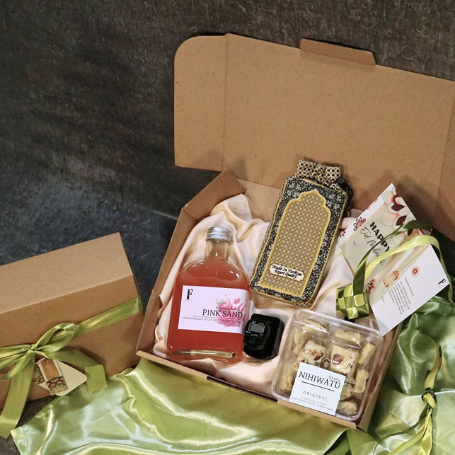 

Eid Hampers - Salam Package