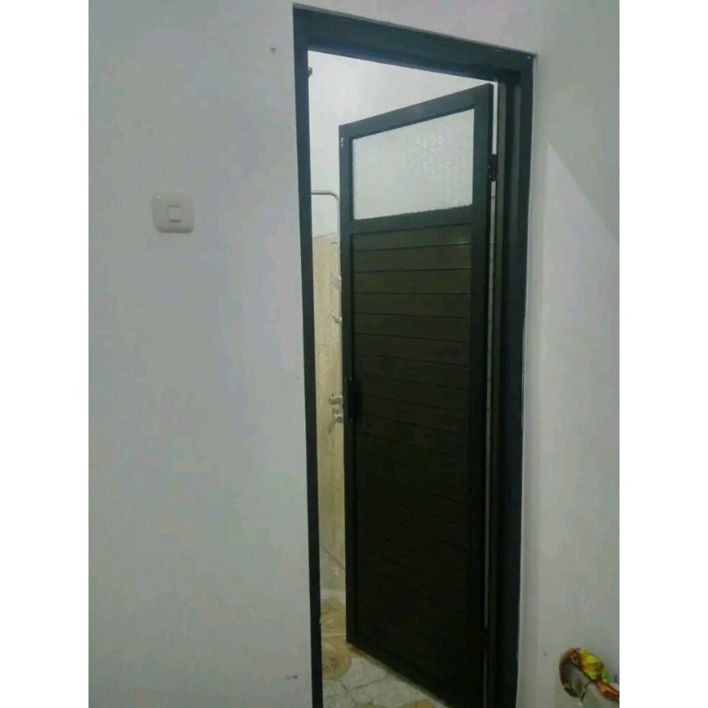 pintu kamar mandi alumunium