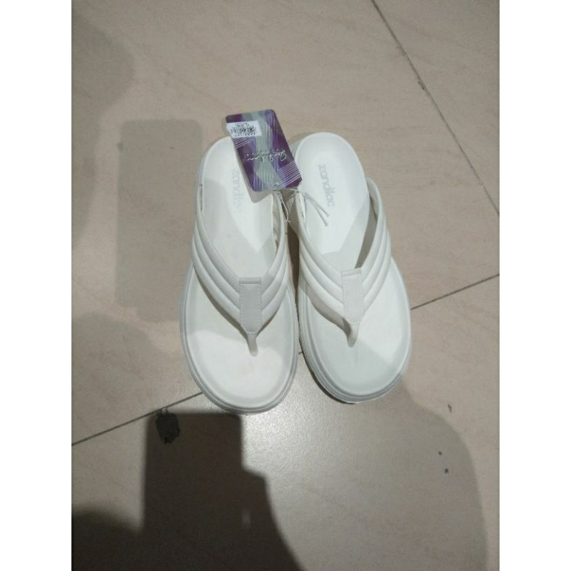 SANDAL JEPIT ZANDILAC PEREMPUAN TERBARU