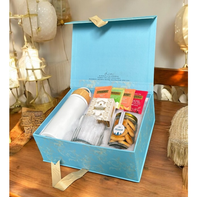 

Special Eid Hampers Lebaran Ramadan Premium Box Ready Stock (Medina B)