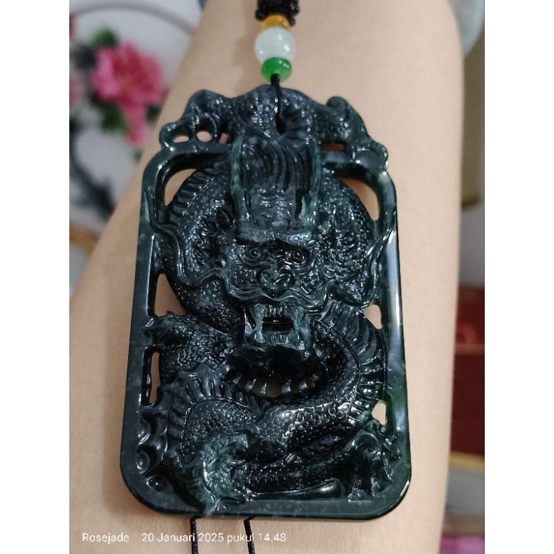 Kalung Giok Burma Ukir Naga Besar / Dragon bersertifikat