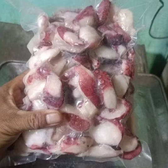 

Tako leg cut /gurita potong isi Takoyaki @ 1kg