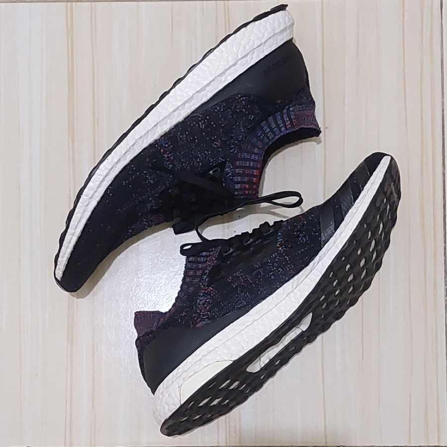 Sepatu Ad1das Ultraboost Uncaged Cblack/Actred/Blue size 43 27.5cm Art B37692 Original 100%