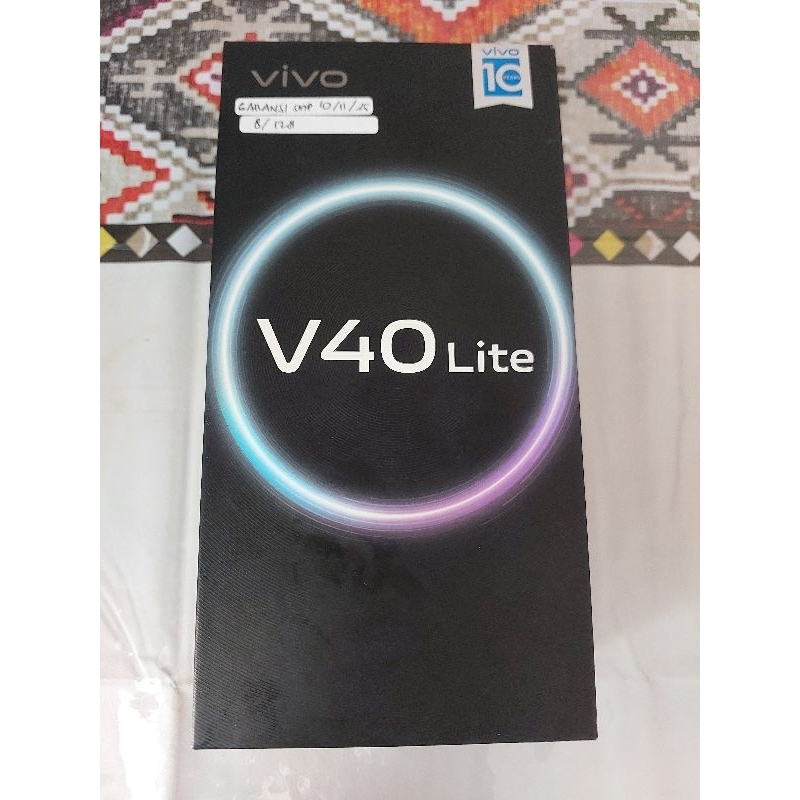 Vivo V40 lite 8/128 second