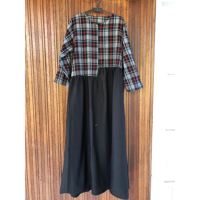 Preloved Gamis Tartan