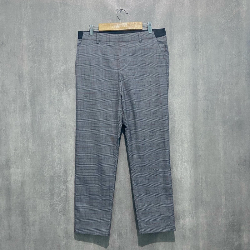 Ankle Pants UNIQLO Tartan / Celana Panjang Pria / JP173 / Size 32