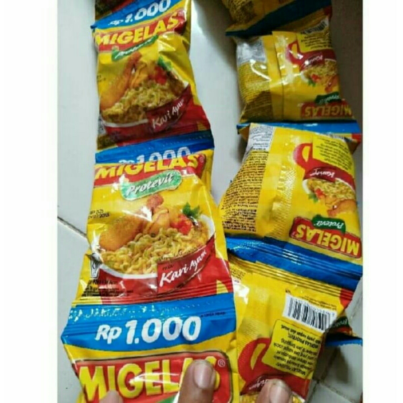 

MIGELAS kari ayam 1 renteng 15 pcs
