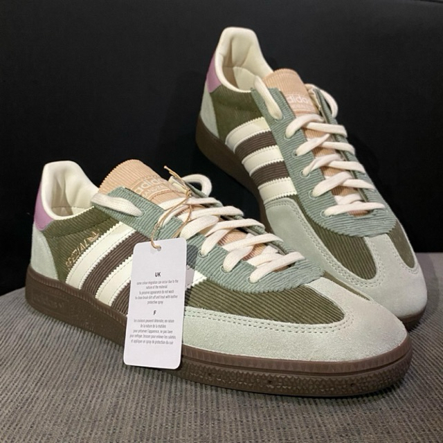 Adidas Spezial Silver Green | Olive Green