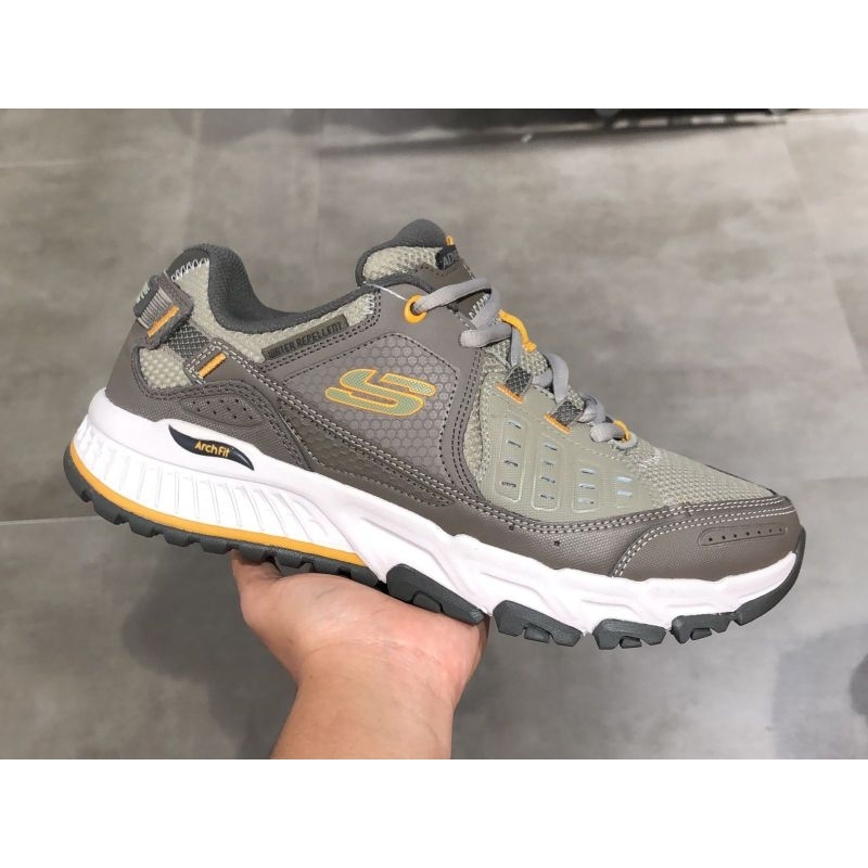 SEPATU SKECHERS ARCH FIT ESCAPE PLANE MENS/SKECHERS SUMMITS AT MENS