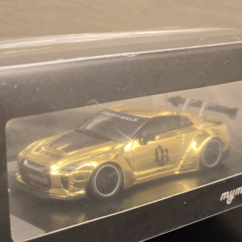 Mymodelcollect 1/64 Nissan GTR R35 Gold