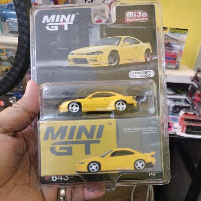 mini GT Nissan Silvia Rocket Bunny