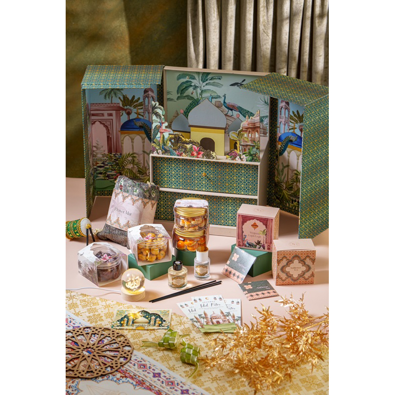 

FARAH SET / HAMPERS LEBARAN / EID MUBARAK HAMPERS / HADIAH LEBARAN / EID MUBARAK GIFT