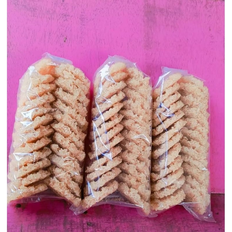 

Rangining/Ranginang dari beras ketan khas bandung
