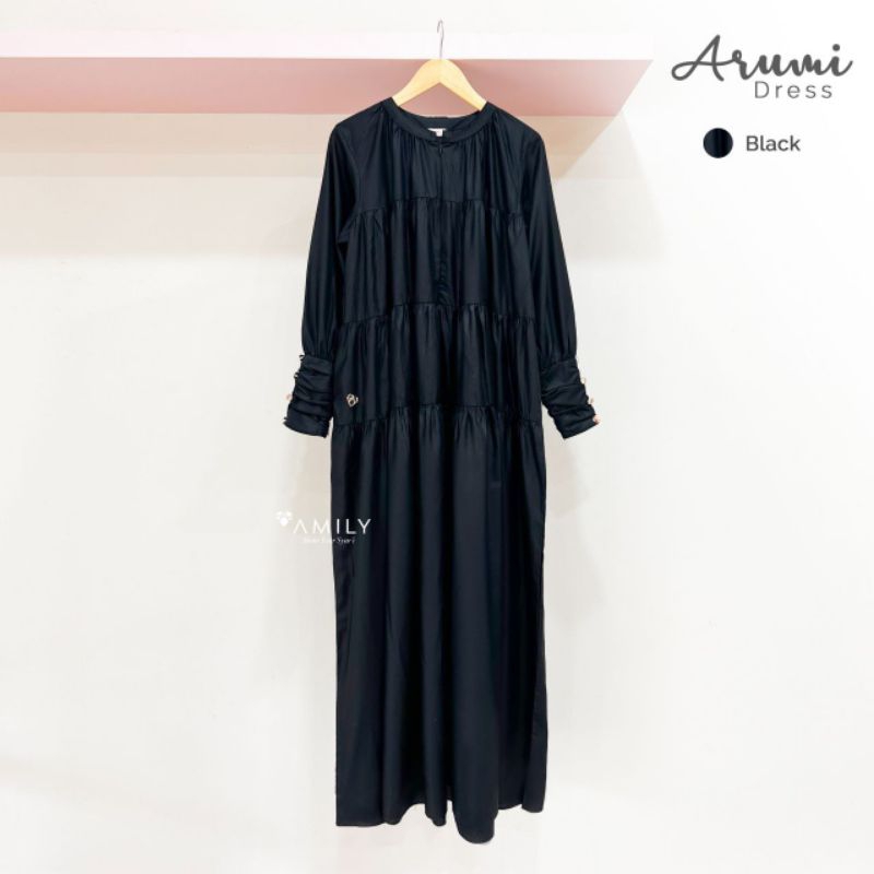 Amily Arumi Dress