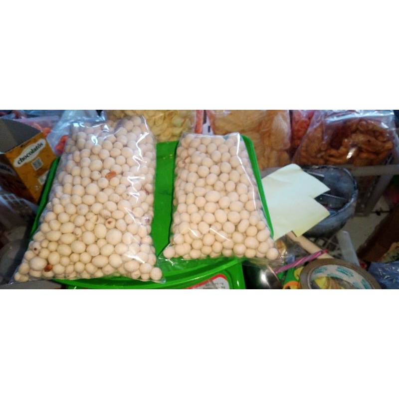 

kacang atom