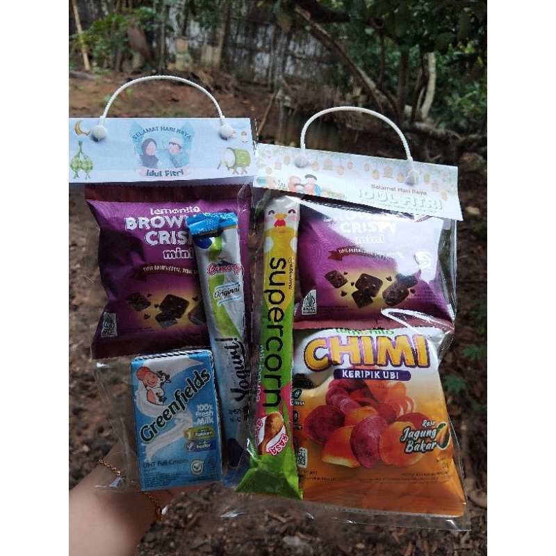 

HAMPERS SNACK LEBARAN PREMIUM 11.500