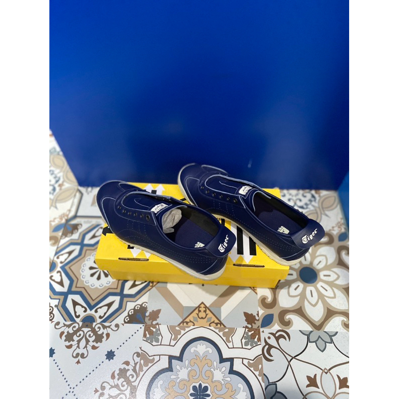 Preloved 0nitsuka mexico 66 SD (Excellent)