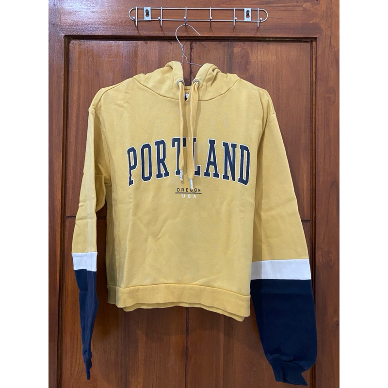 preloved hoodie hnm portland