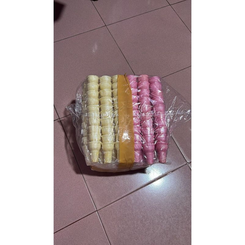 

Cone es krim isi 30 pcs hanya instan