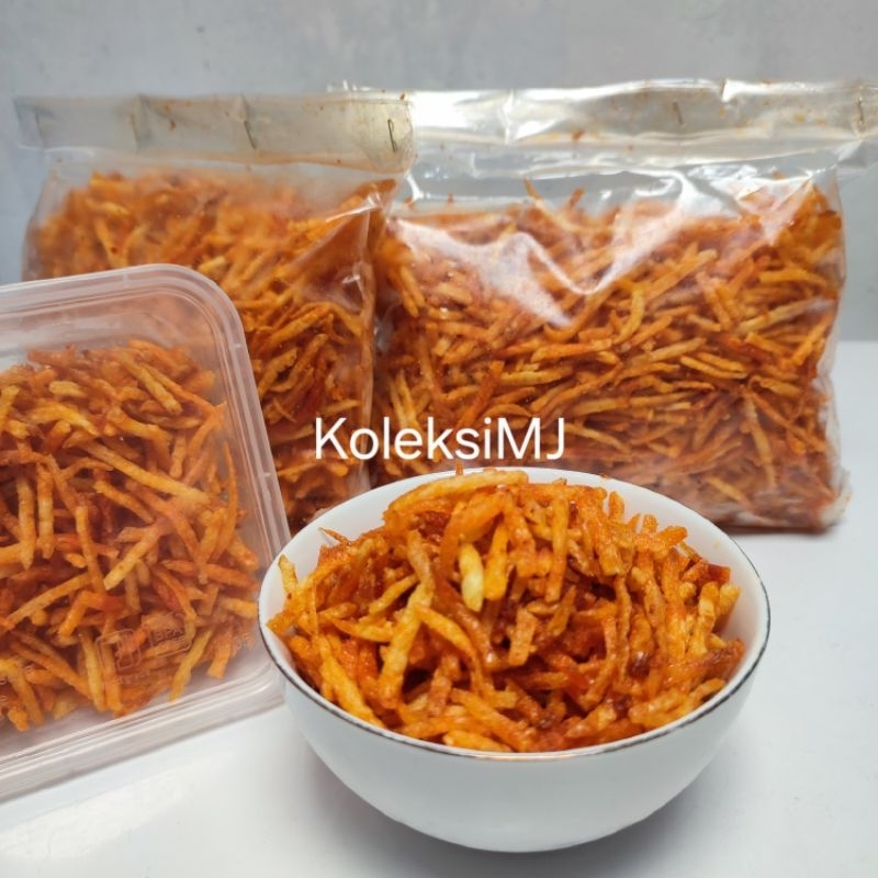 

Kentang goreng MUSTOFA (250gr) 1/4kg rasa manis gurih pedas sedikit. kentang kriuk renyah